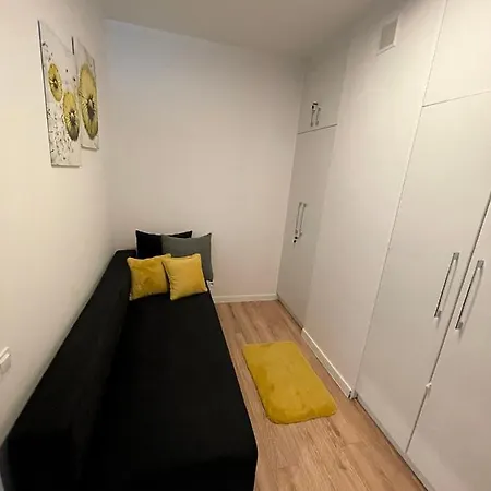 Apartament Bajeczny Z Widokiem Na Jezioro W Nautica Resort Gizycko Exterior photo