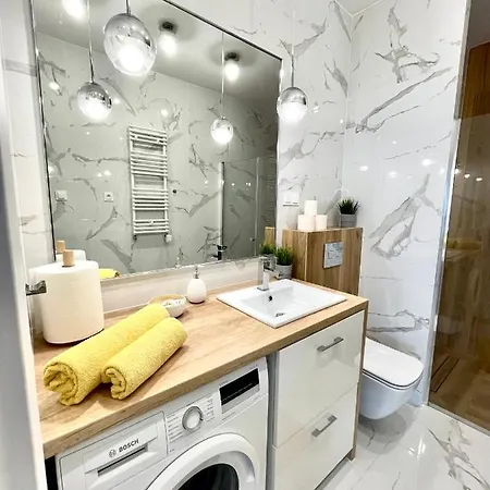 Apartament Bajeczny Z Widokiem Na Jezioro W Nautica Resort Gizycko Exterior photo