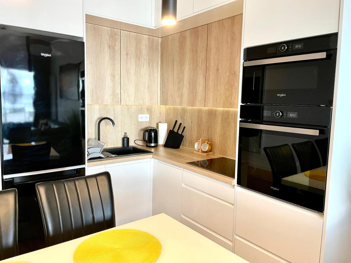 Bajeczny Z Widokiem Na Jezioro W Nautica Apartment