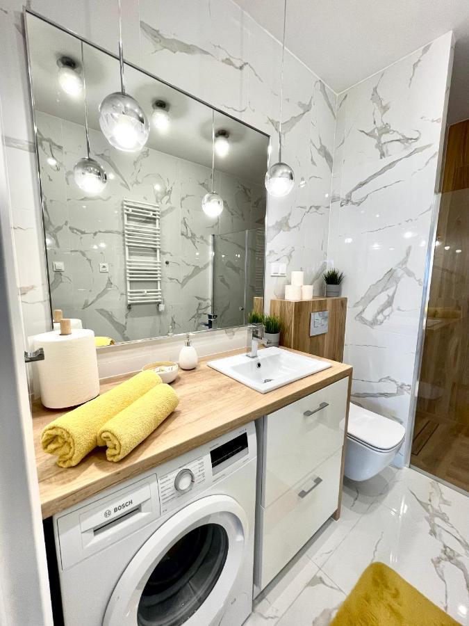 Bajeczny Z Widokiem Na Jezioro W Nautica Apartment